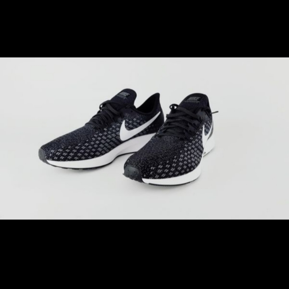 New Womens Nike Pegasus 35 Shoes - Picture 4 of 5